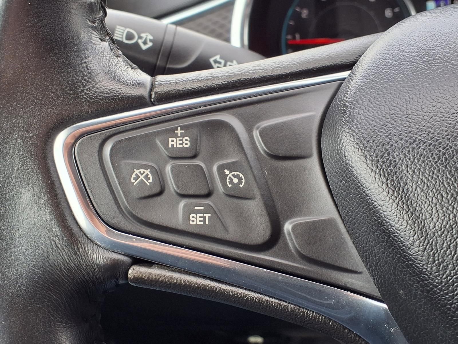 Used 2016 Chevrolet Malibu LT FWD image 29