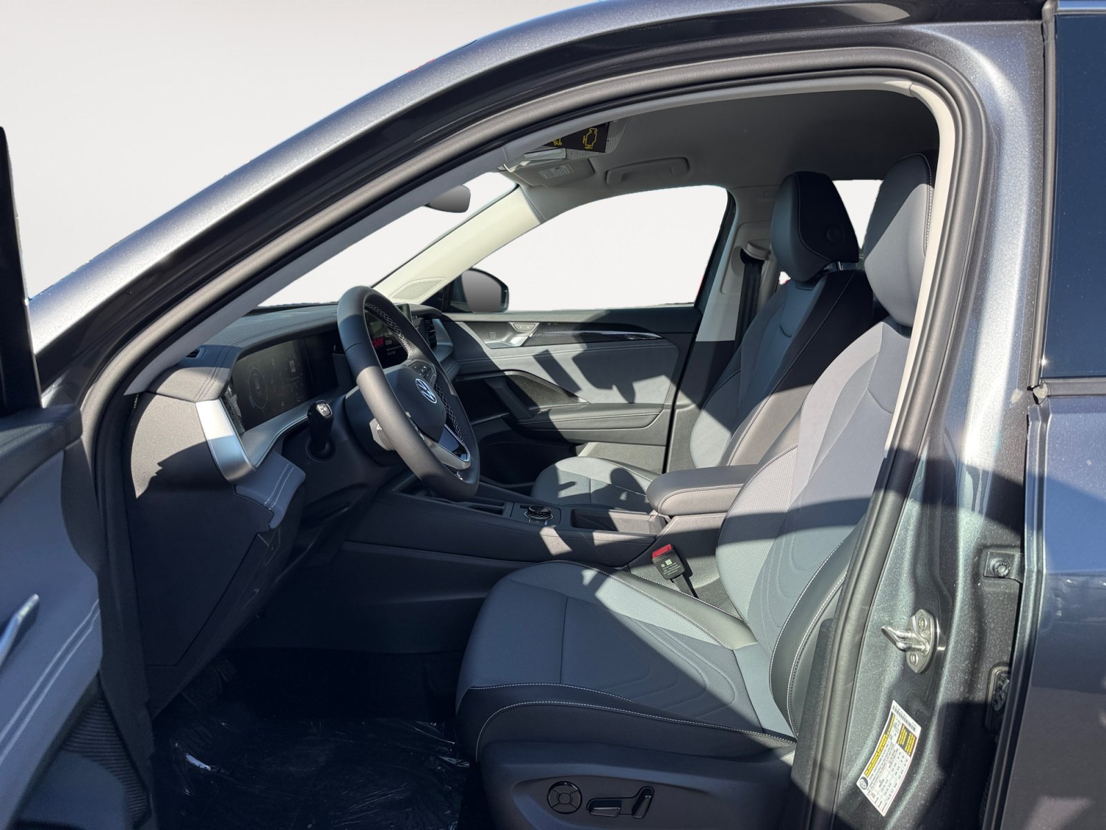 New 2026 Volkswagen Tiguan SE AWD/4WD image 10
