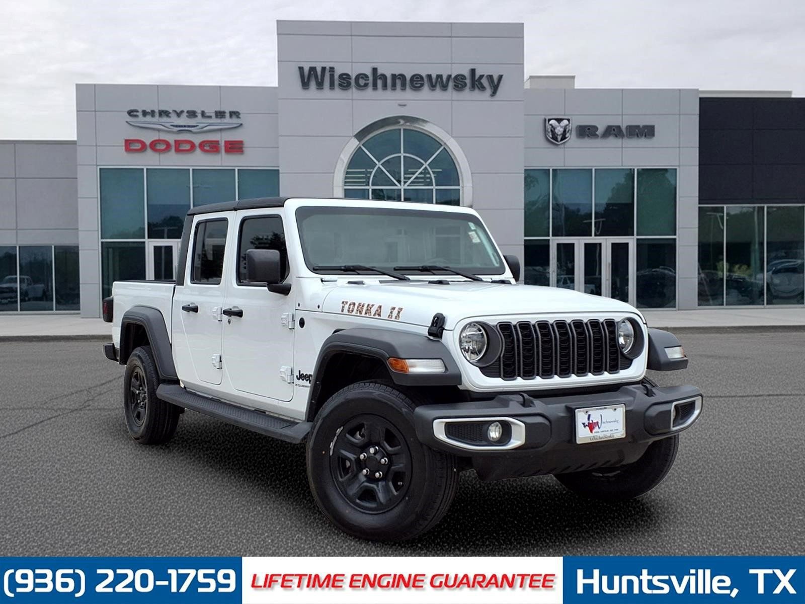 Used 2024 Jeep Gladiator Sport AWD/4WD image 1