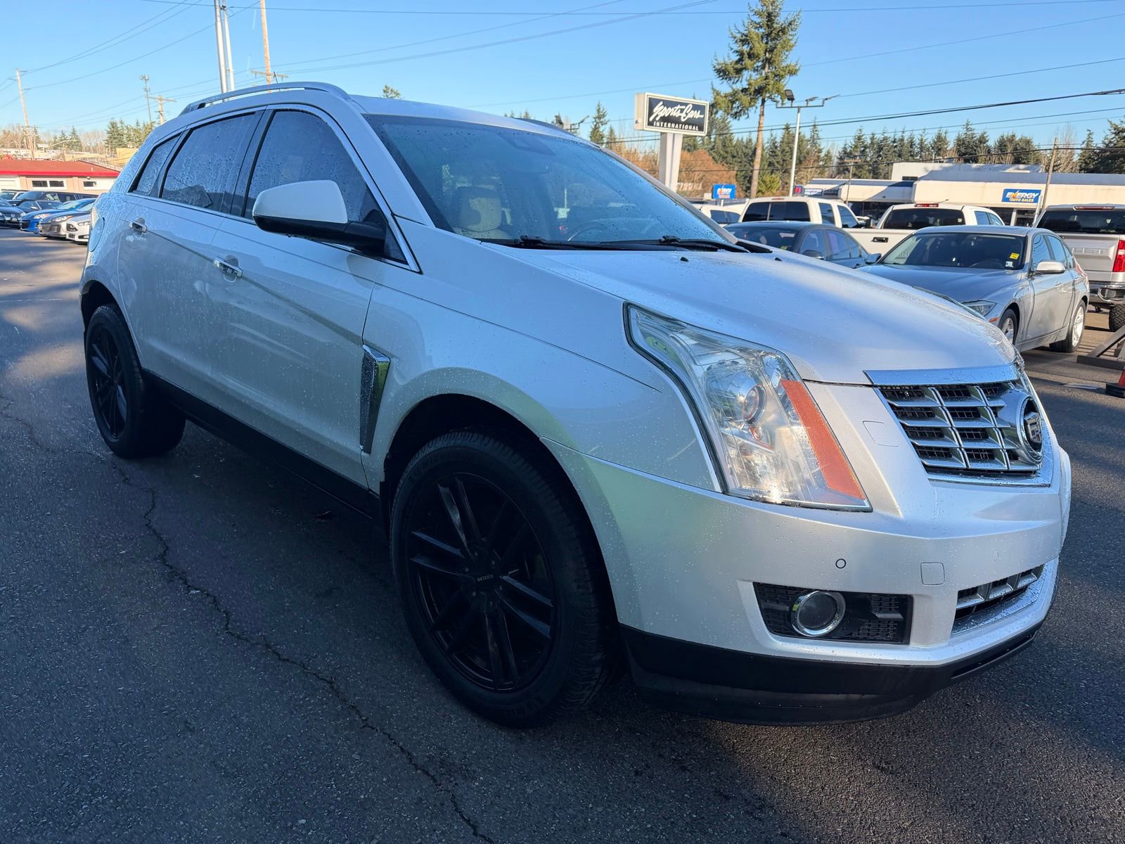 Used 2014 Cadillac SRX Performance w/ Driver Awareness Package image 3