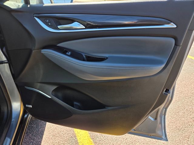 Used 2019 Buick Enclave Premium AWD/4WD image 36
