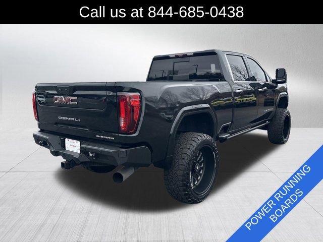 Used 2021 GMC Sierra 2500 Denali w/ Denali Black Diamond Edition image 5