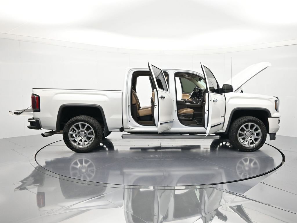 Used 2018 GMC Sierra 1500 Denali AWD/4WD image 49
