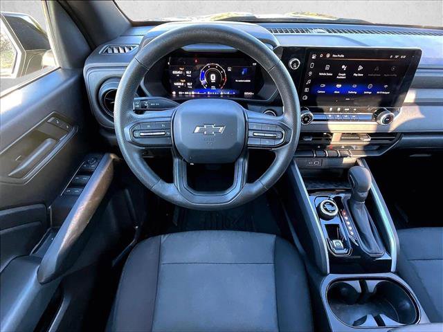 Certified 2024 Chevrolet Colorado Trail Boss w/ Technology Package AWD/4WD image 7