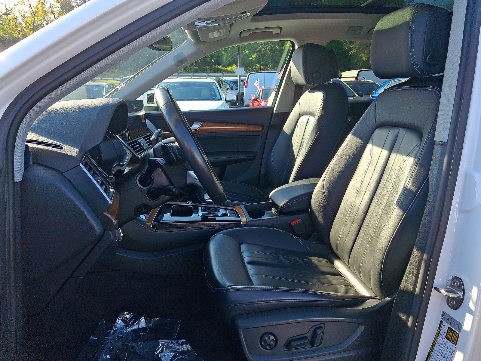 Used 2023 Audi Q5 2.0T Premium Plus AWD/4WD image 15