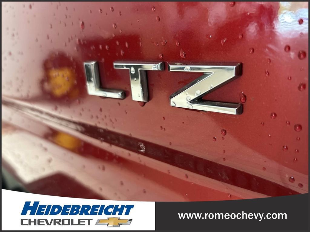 Used 2023 Chevrolet Silverado 1500 LTZ w/ LTZ Premium Package AWD/4WD image 39