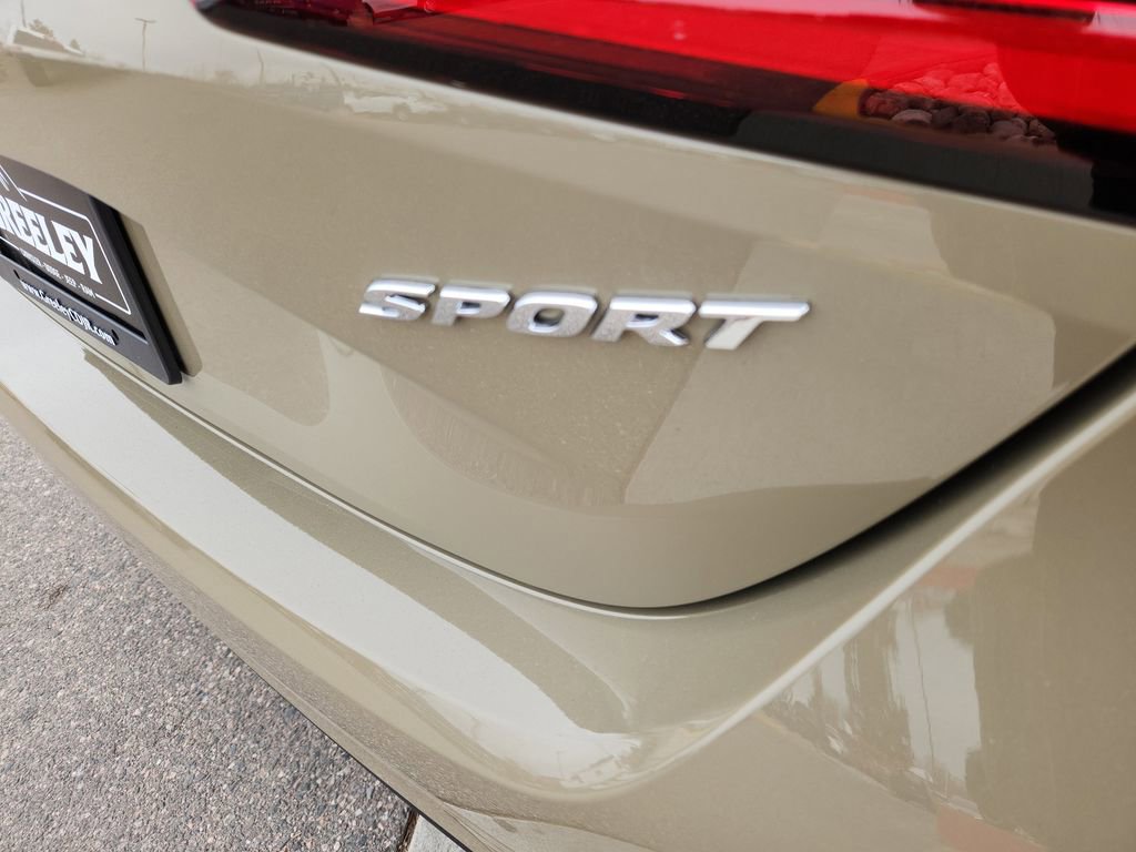 Used 2025 Honda Civic Sport image 12