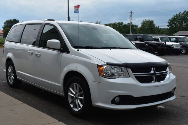 Used 2019 Dodge Grand Caravan SXT FWD image 10