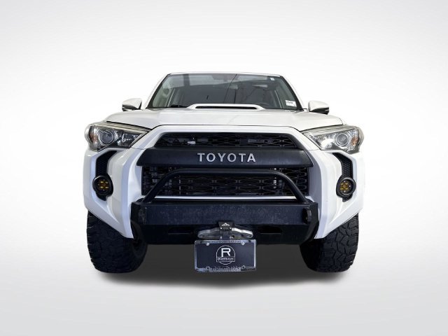 Used 2018 Toyota 4Runner TRD Off-Road Premium AWD/4WD image 26