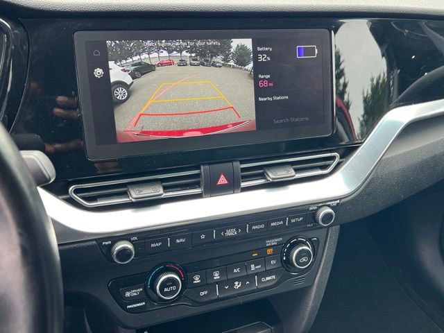 Certified 2022 Kia Niro EX FWD image 24