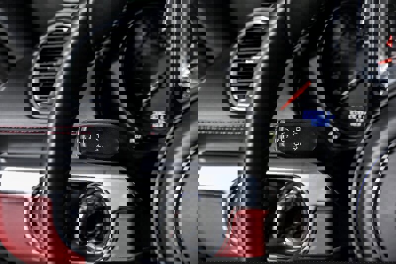 Used 2018 Porsche 718 Cayman S image 23