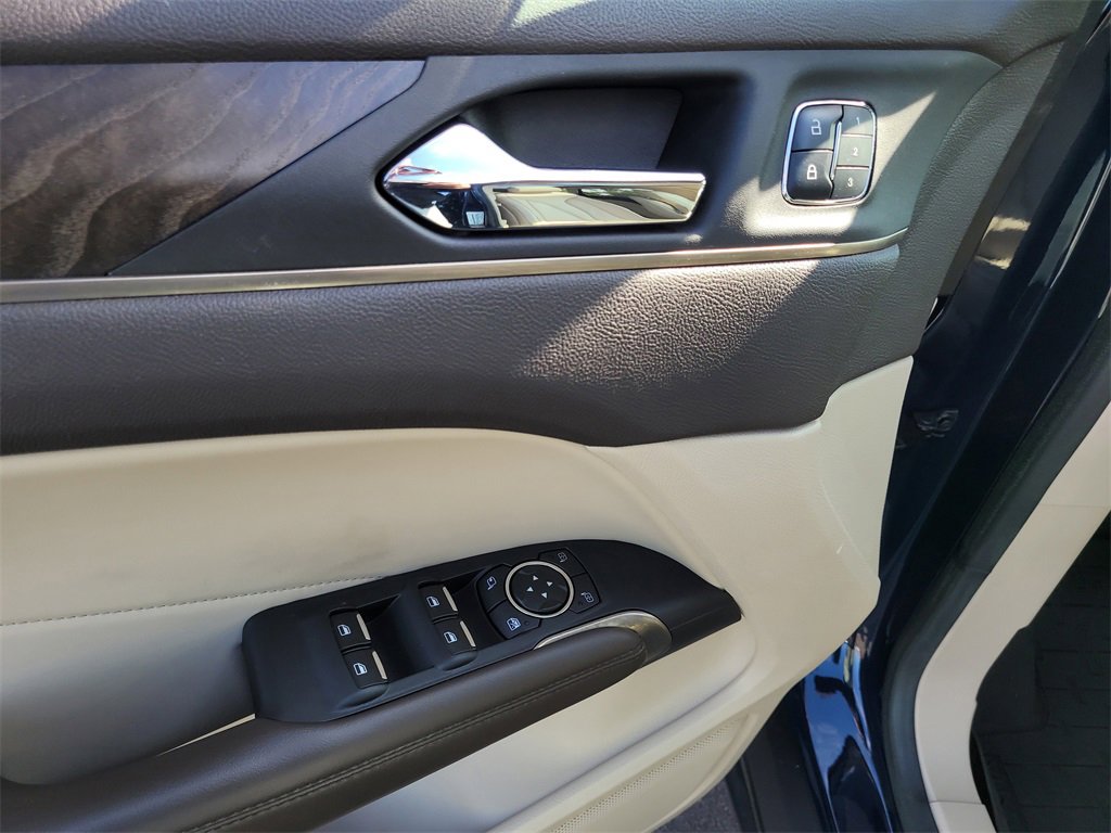 Used 2018 Lincoln MKC Reserve w/ Lincoln MKC Climate Package image 15