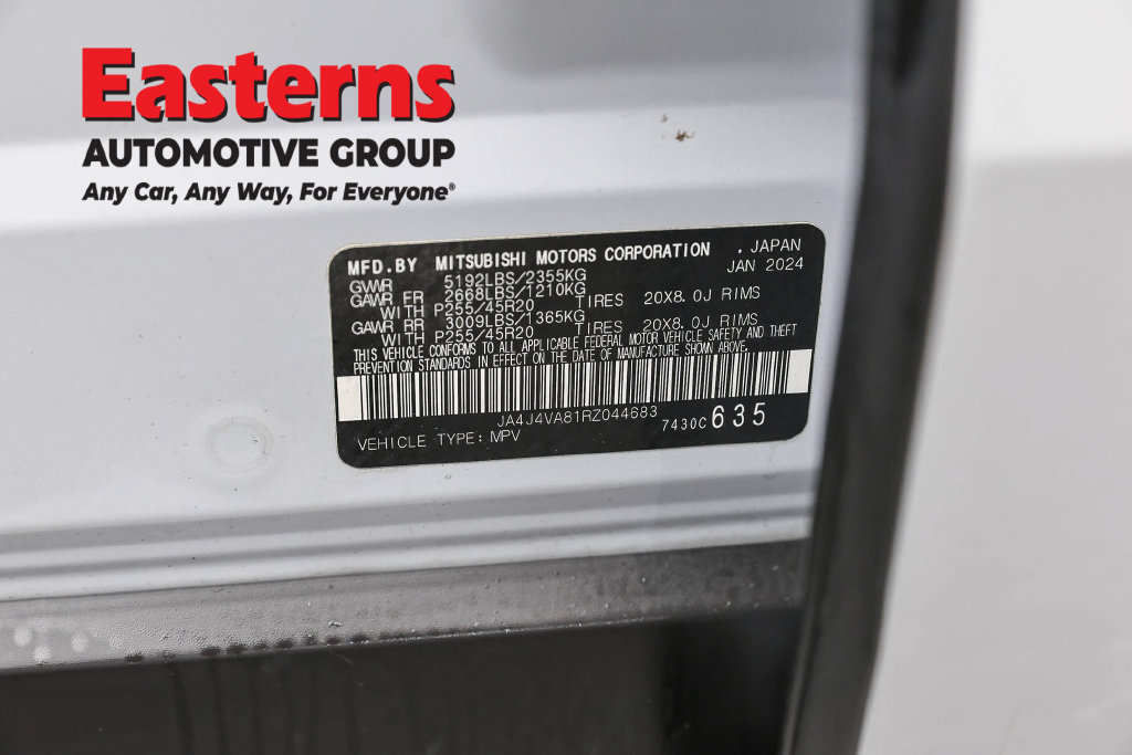 Used 2024 Mitsubishi Outlander SE AWD/4WD image 38