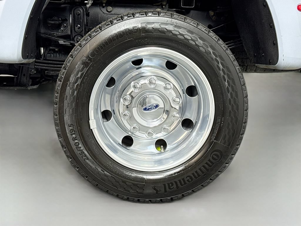 Used 2024 Ford F450 Limited w/ FX4 Off-Road Package AWD/4WD image 9