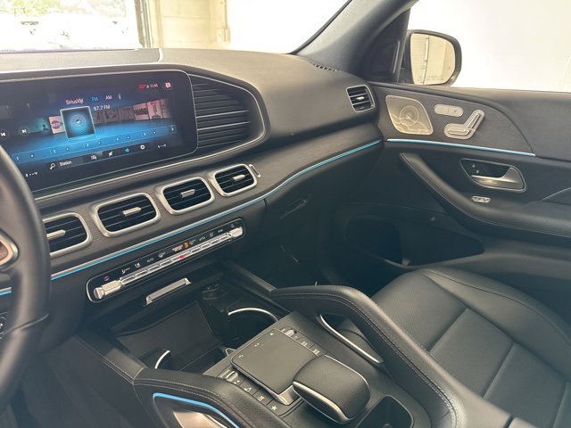 Used 2022 Mercedes-Benz GLE 350 4MATIC w/ AMG Line Exterior image 24