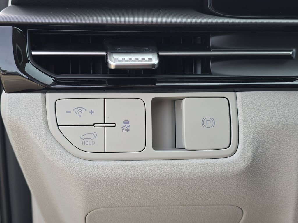 New 2026 Kia Sportage EX w/ EX Panorama Roof Package image 33