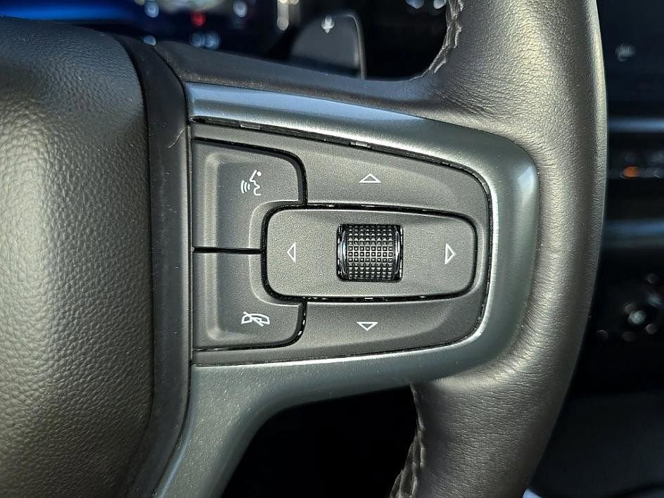 Used 2023 Chevrolet Silverado 1500 RST w/ Redline Edition image 17