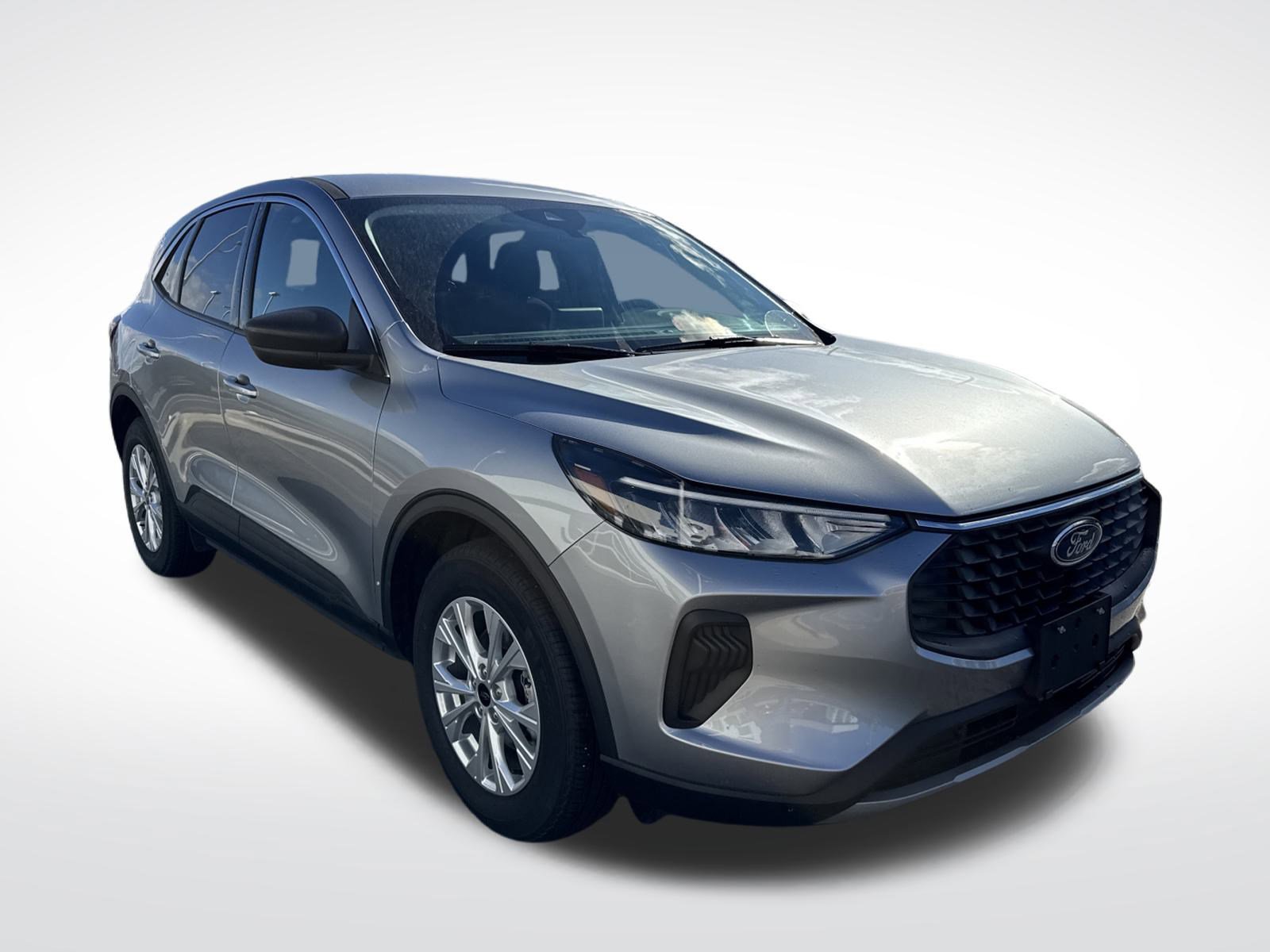 Used 2024 Ford Escape Active w/ Cold Weather Package image 4