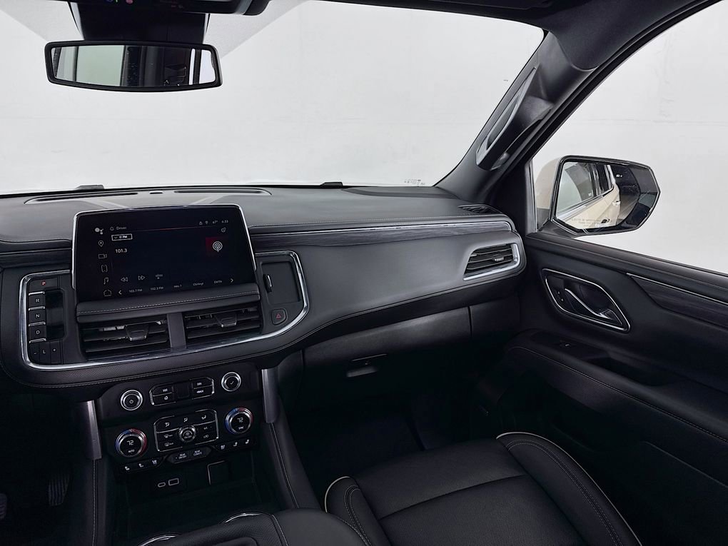 Used 2024 GMC Yukon SLT image 40