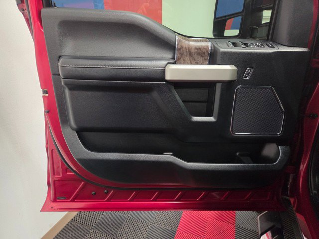 Used 2017 Ford F350 Lariat w/ FX4 Off-Road Package image 32