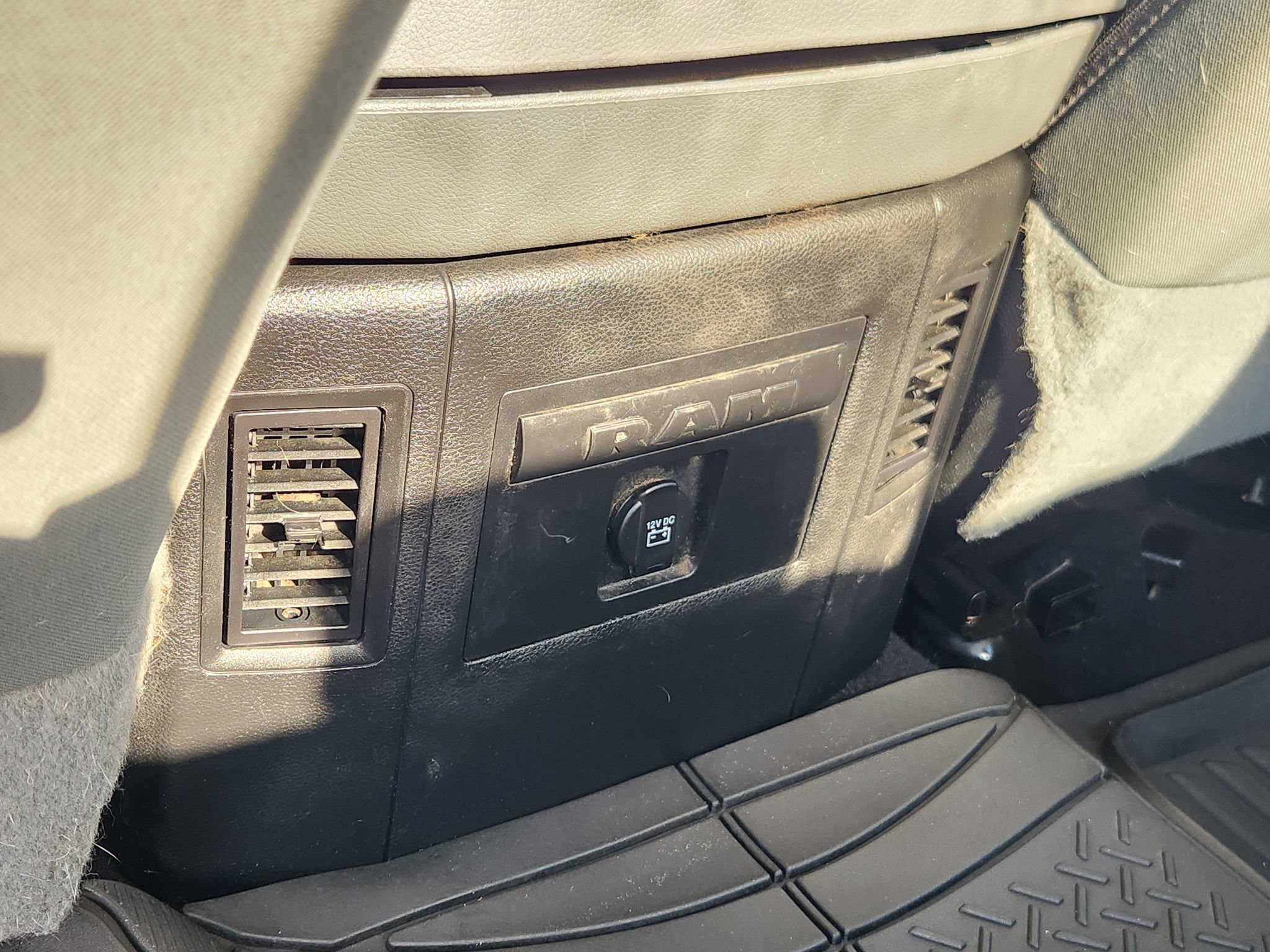Used 2018 RAM 1500 Big Horn AWD/4WD image 32