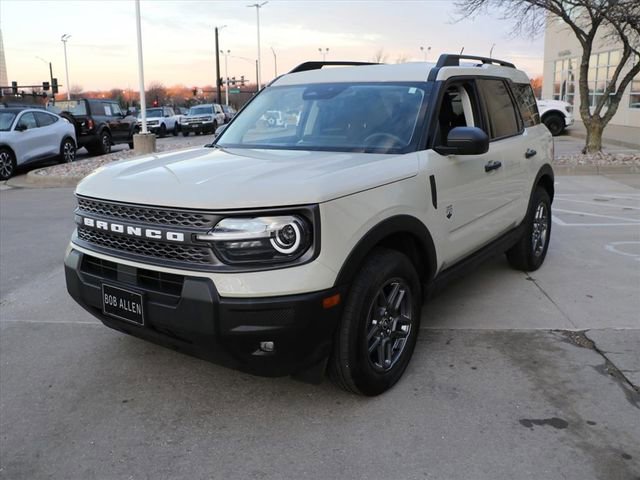 Used 2025 Ford Bronco Sport Big Bend w/ Convenience Package image 2