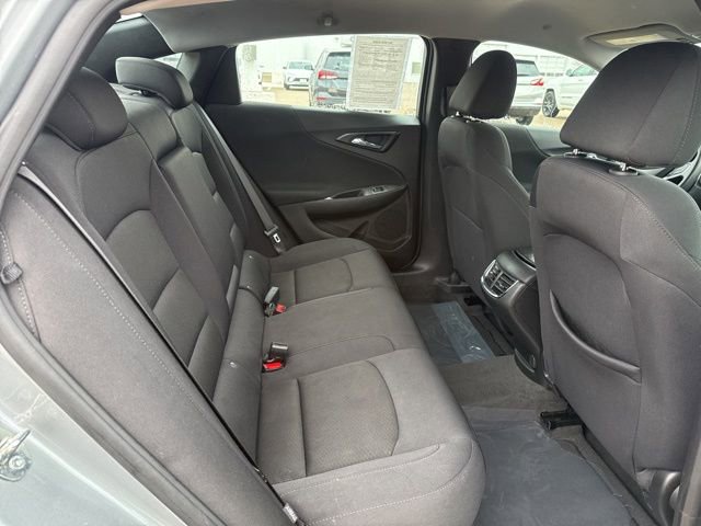Used 2024 Chevrolet Malibu LT image 40