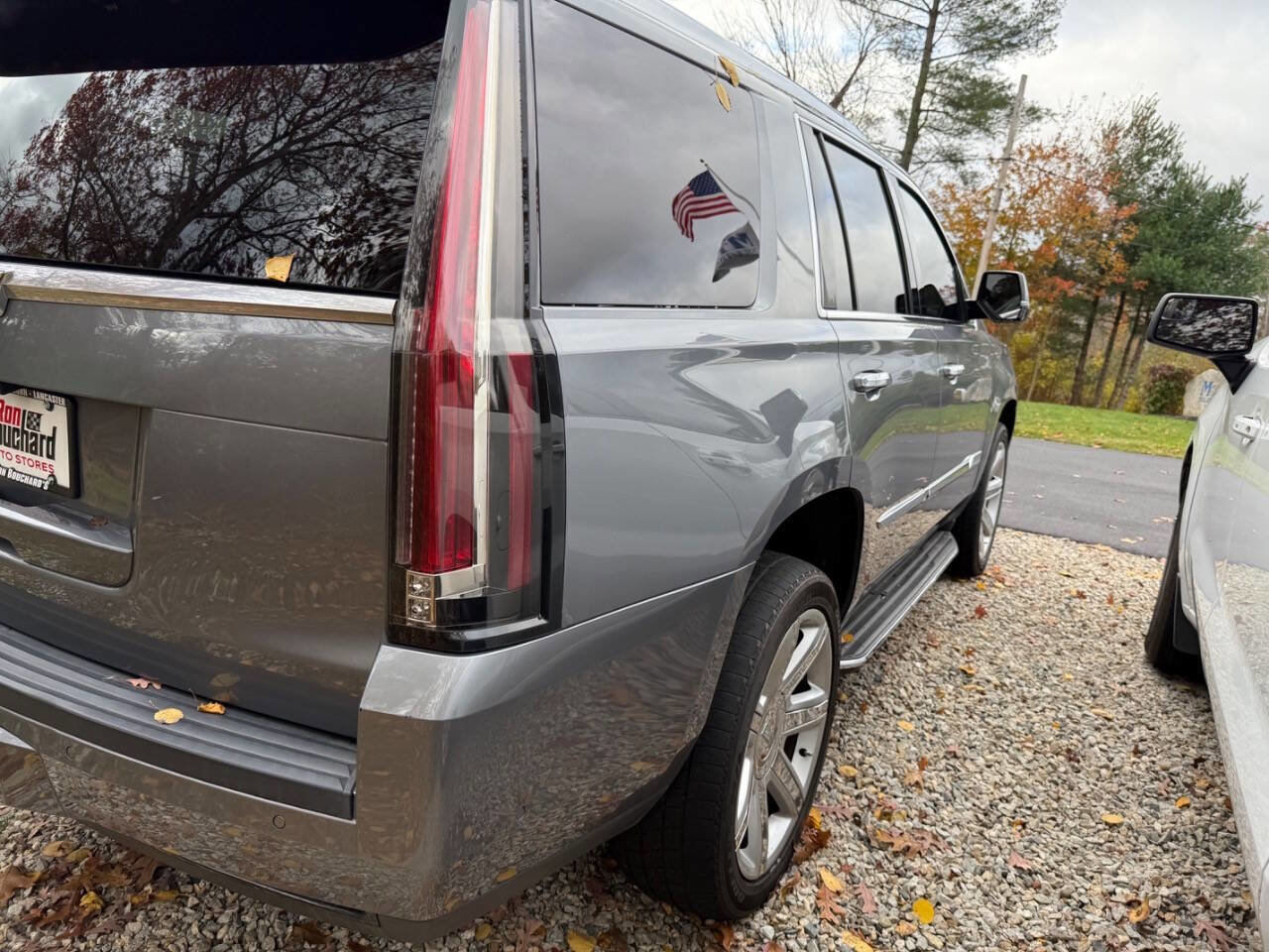 Used 2018 Cadillac Escalade Luxury image 20