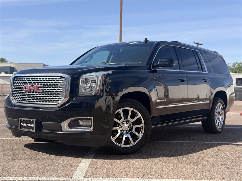 Used 2015 GMC Yukon XL Denali w/ Touring Package AWD/4WD image 7