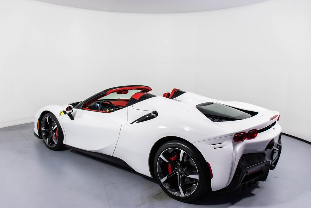 Certified 2025 Ferrari SF90 Spider AWD/4WD image 8