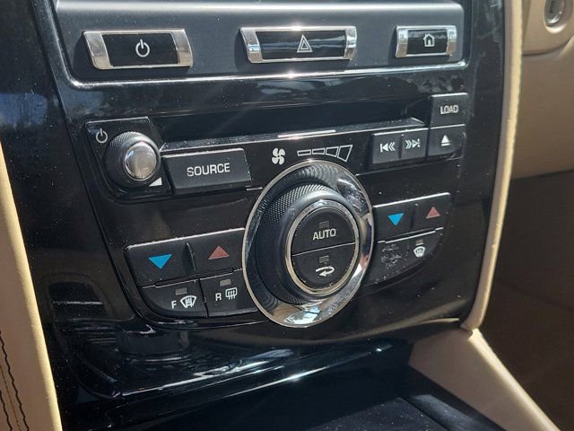 Used 2012 Jaguar XK Base image 25