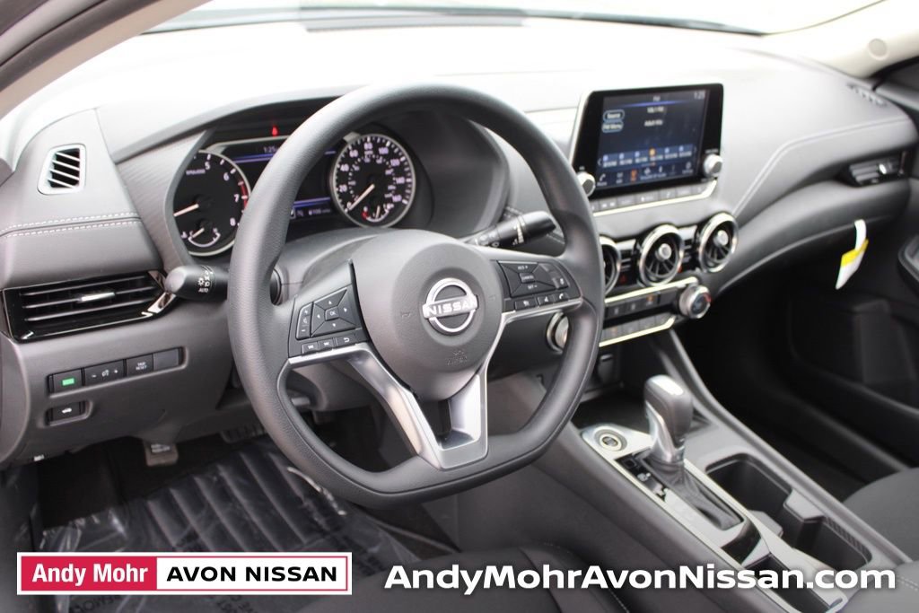 New 2025 Nissan Sentra SV image 10