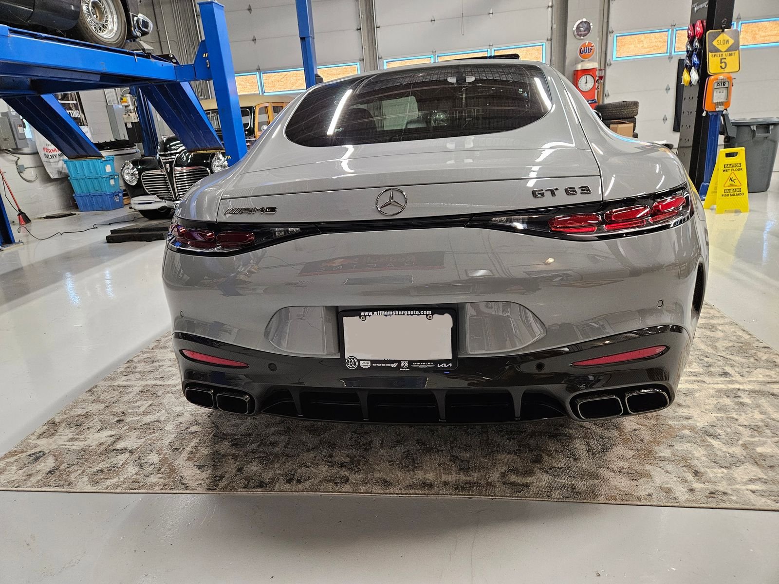 Used 2025 Mercedes-Benz AMG GT 63 image 9