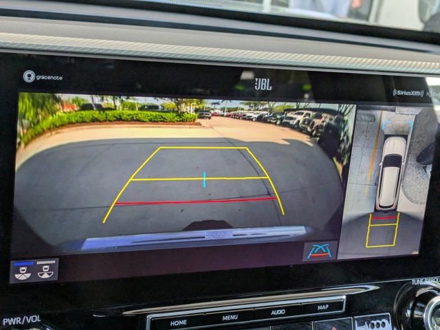 Used 2022 Toyota Highlander Platinum image 32