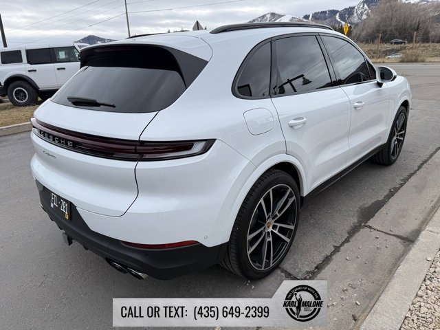 Used 2024 Porsche Cayenne image 6
