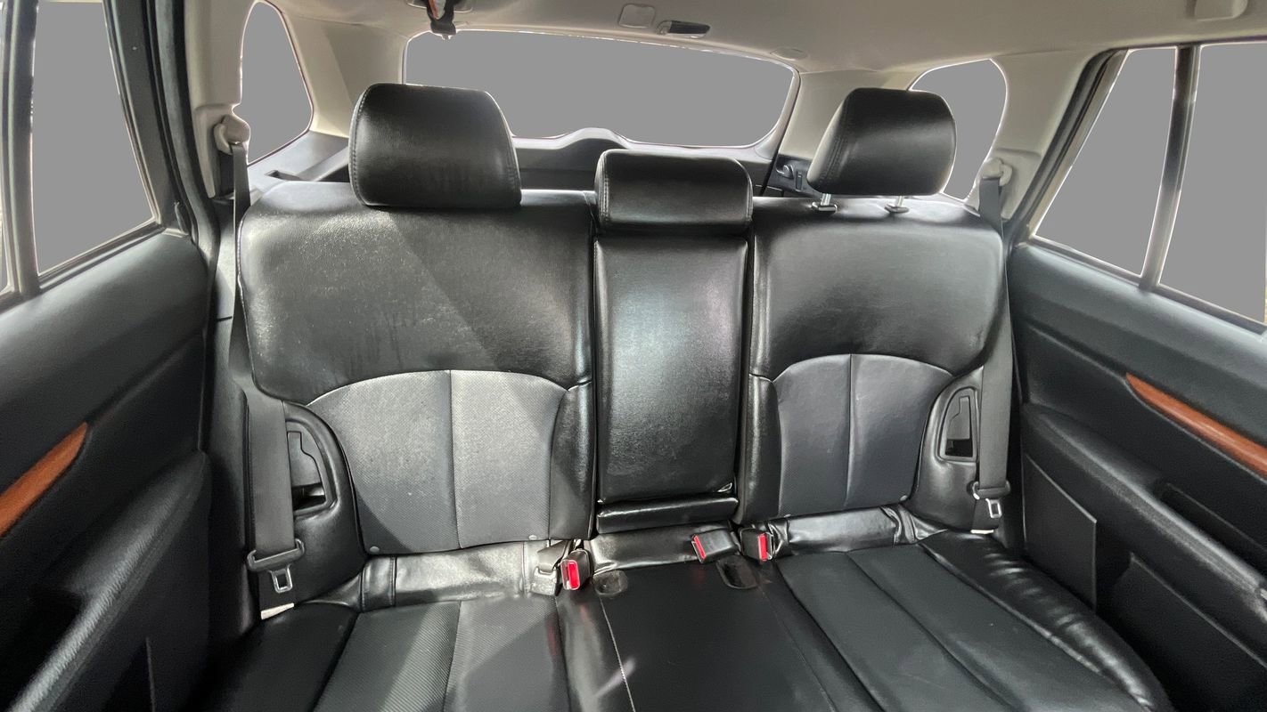 Used 2013 Subaru Outback 3.6R Limited w/ Moonroof Pkg image 13