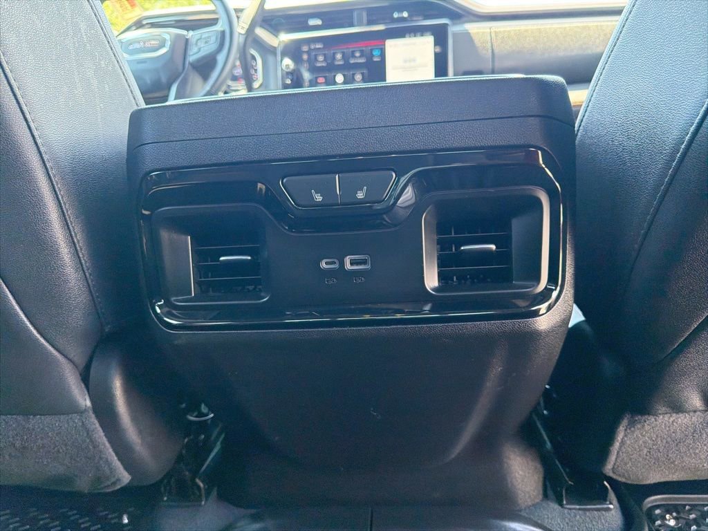Used 2024 GMC Sierra 2500 AT4 w/ AT4 Premium Plus Package AWD/4WD image 21