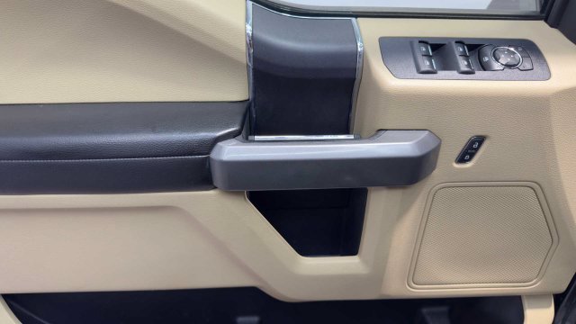 Used 2018 Ford F150 XLT w/ Trailer Tow Package RWD image 21