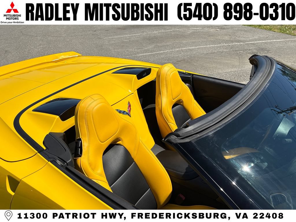 Used 2014 Chevrolet Corvette Stingray Convertible w/ 2LT Preferred Equipment Group RWD image 13