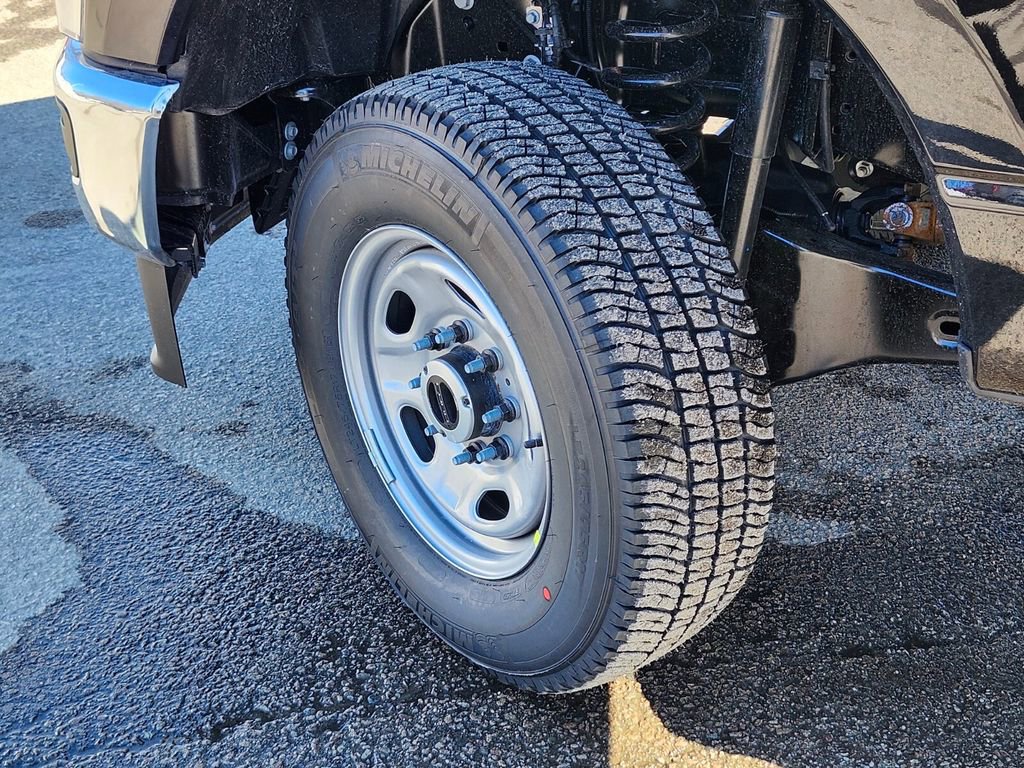 New 2026 Ford F250 XL w/ FX4 Off-Road Package image 26