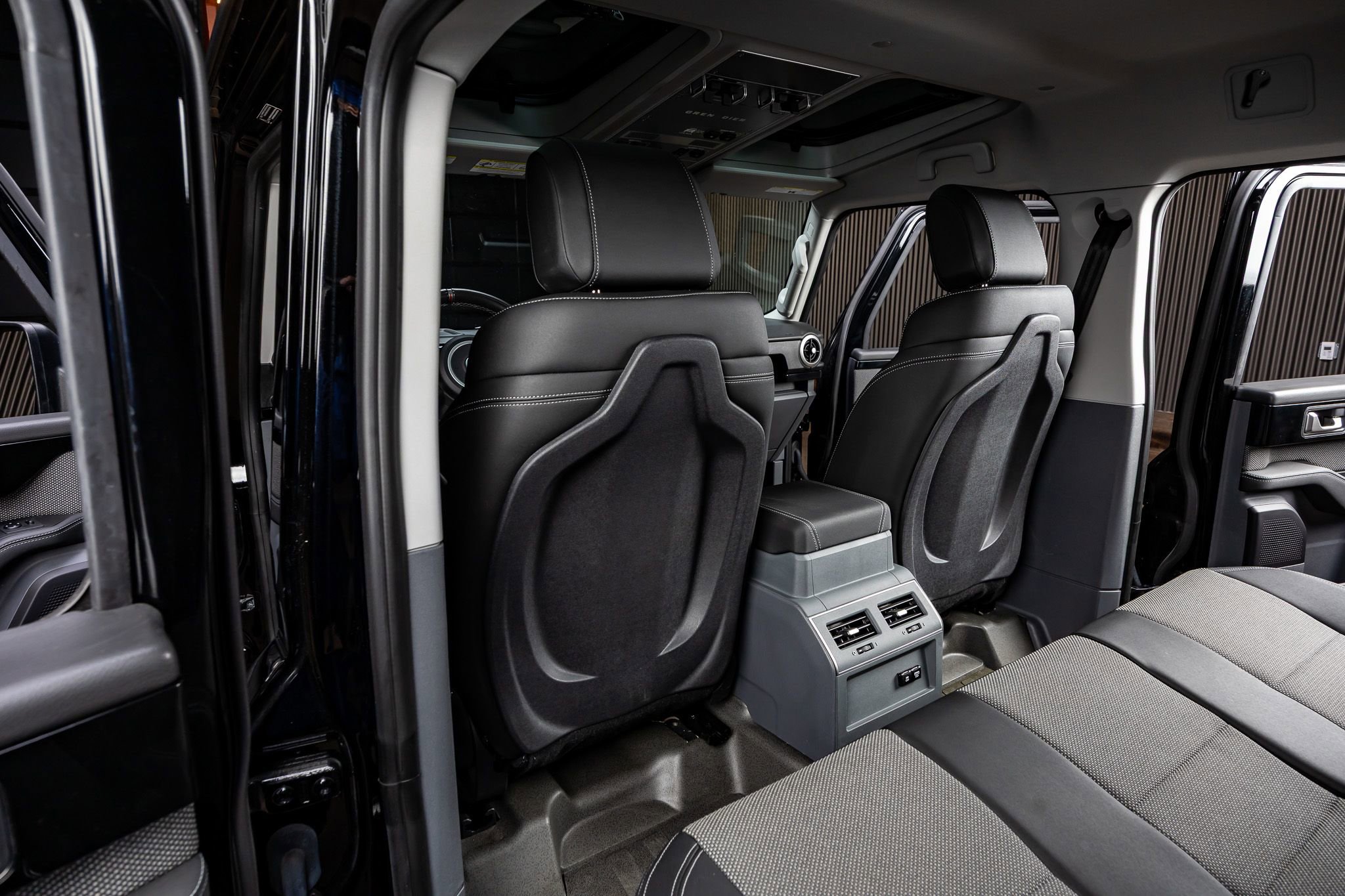 Used 2024 INEOS Grenadier Trialmaster Edition image 31