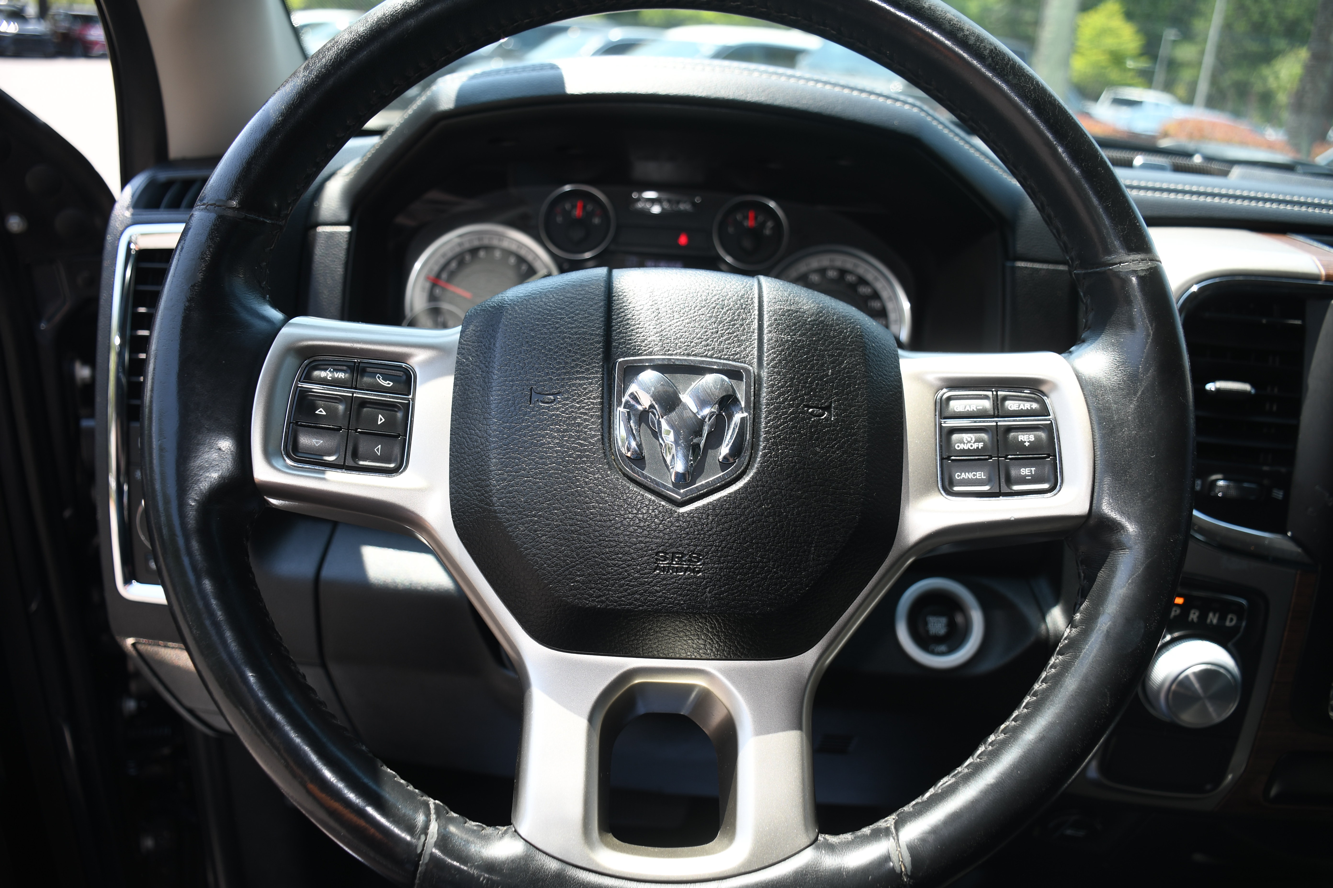 Used 2016 RAM 1500 Laramie w/ Convenience Group RWD image 10
