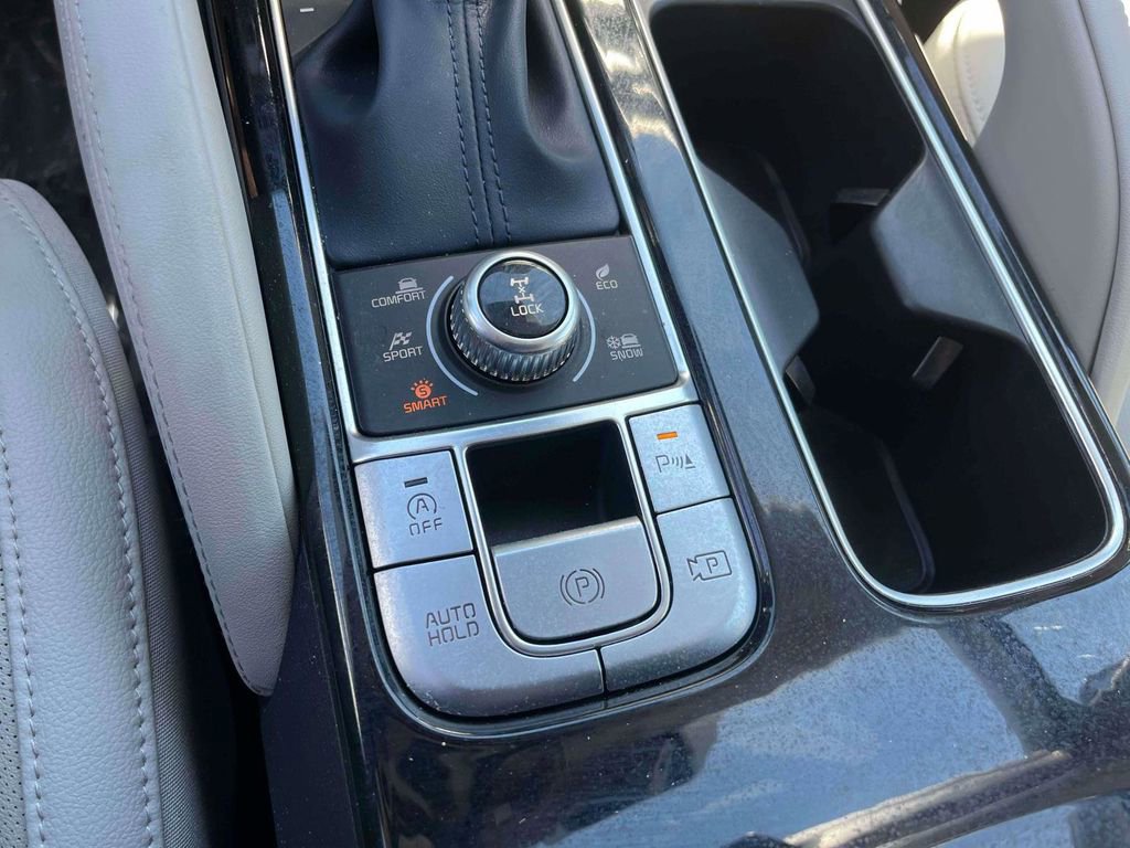 Used 2024 Kia Telluride SX w/ Towing Package AWD/4WD image 22