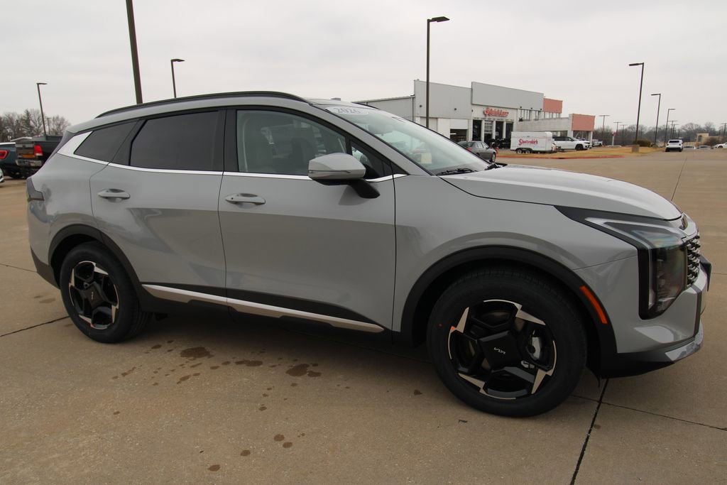 New 2026 Kia Sportage EX image 3