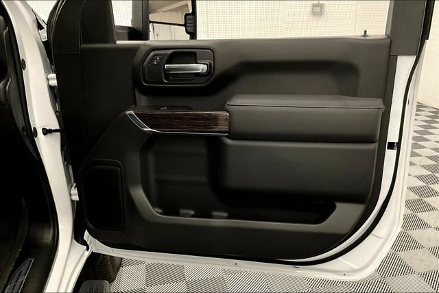 Used 2024 GMC Sierra 3500 SLE w/ SLE Convenience Package AWD/4WD image 22