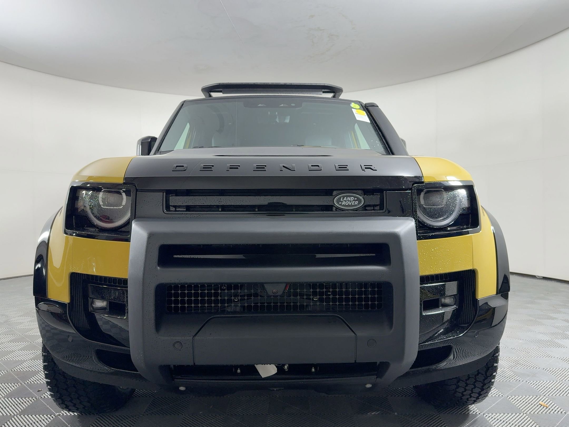 New 2026 Land Rover Defender 110 image 7