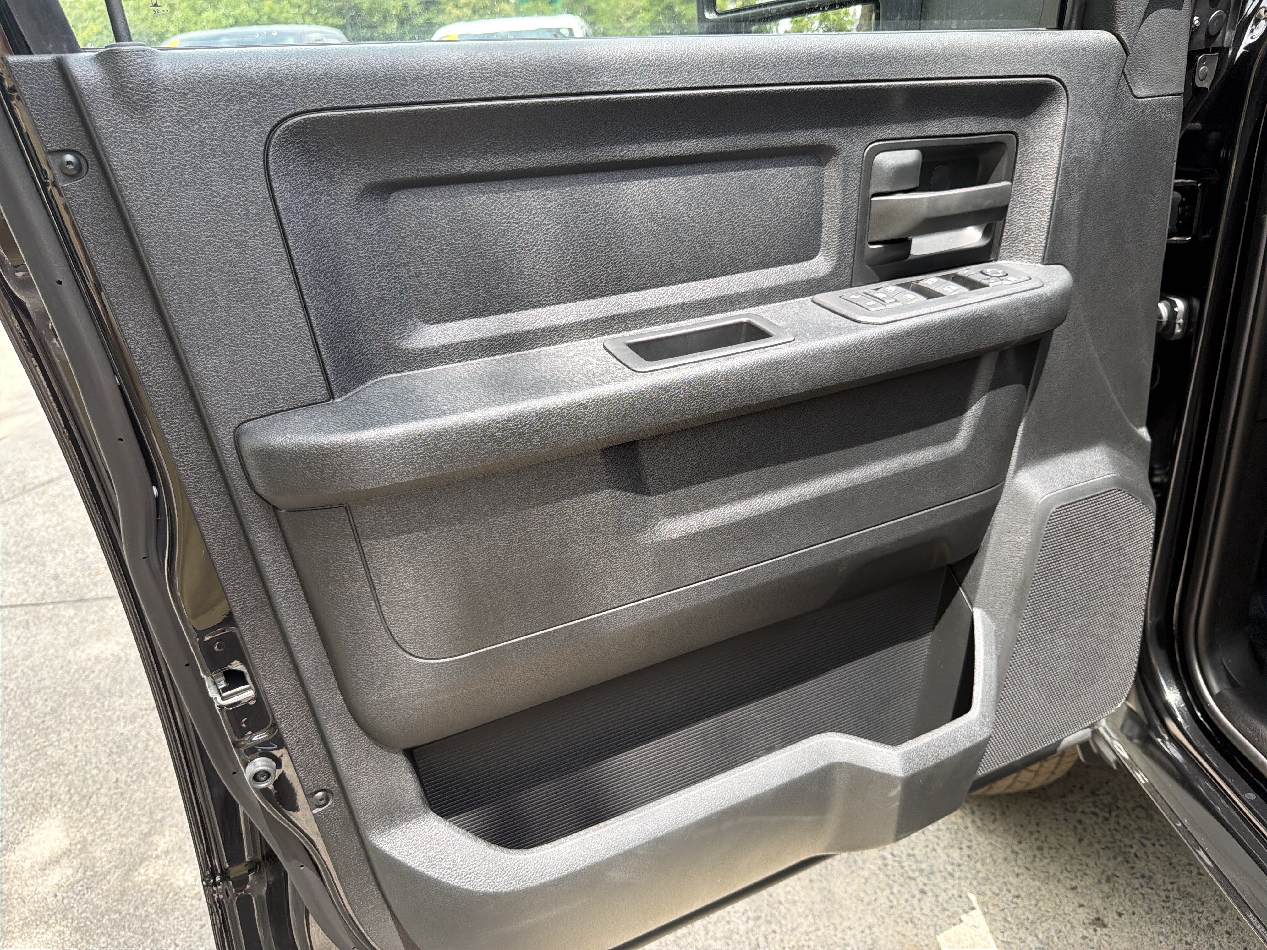 New 2026 RAM 3500 Tradesman AWD/4WD image 10
