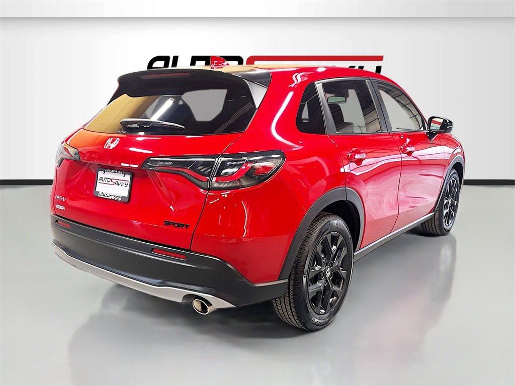 Used 2025 Honda HR-V Sport image 7