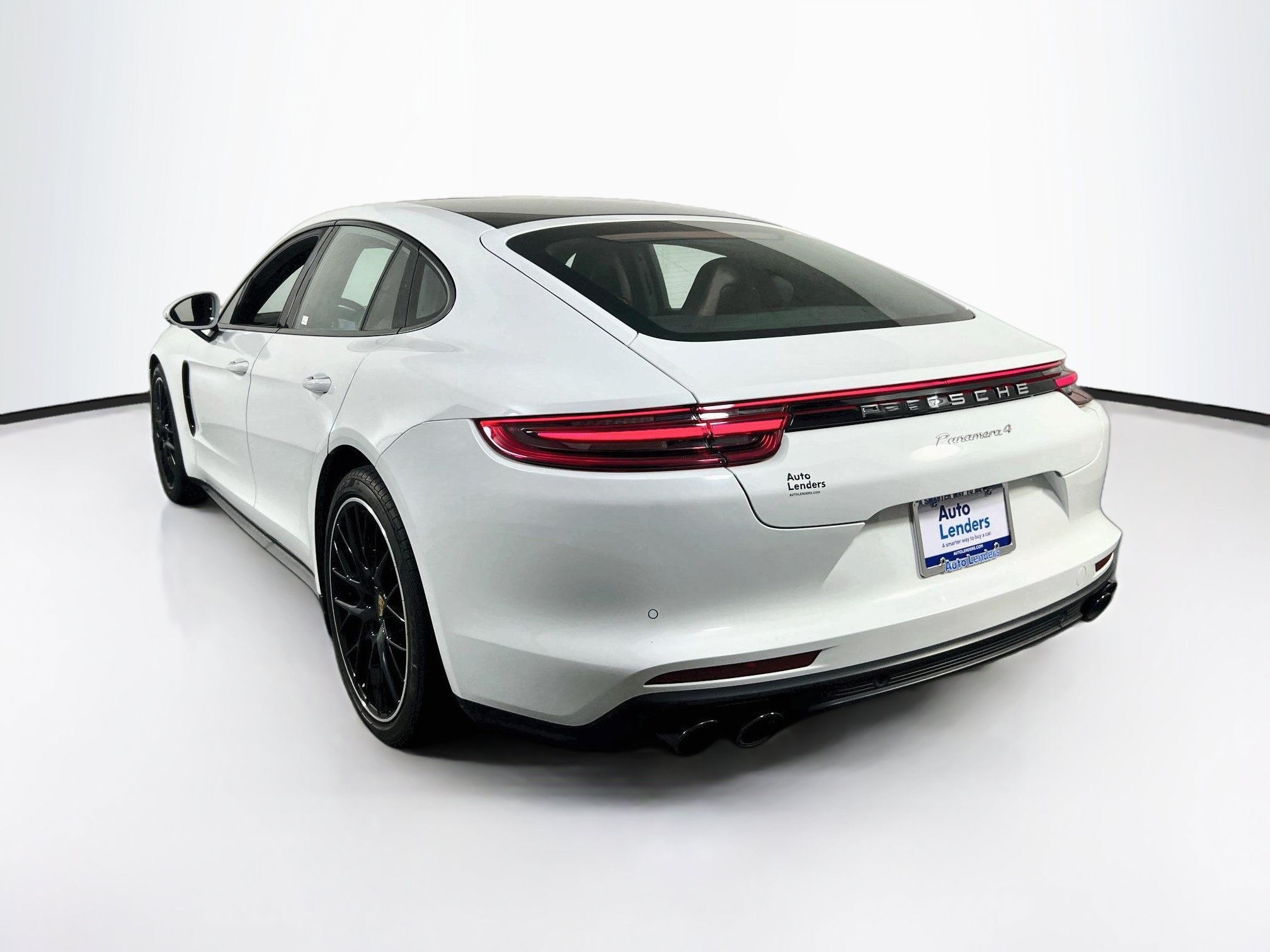 Used 2020 Porsche Panamera 4 AWD/4WD image 7
