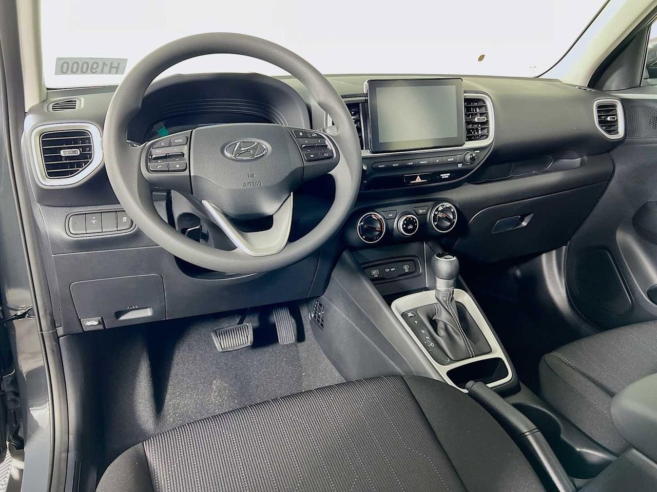 New 2026 Hyundai Venue SE FWD image 7